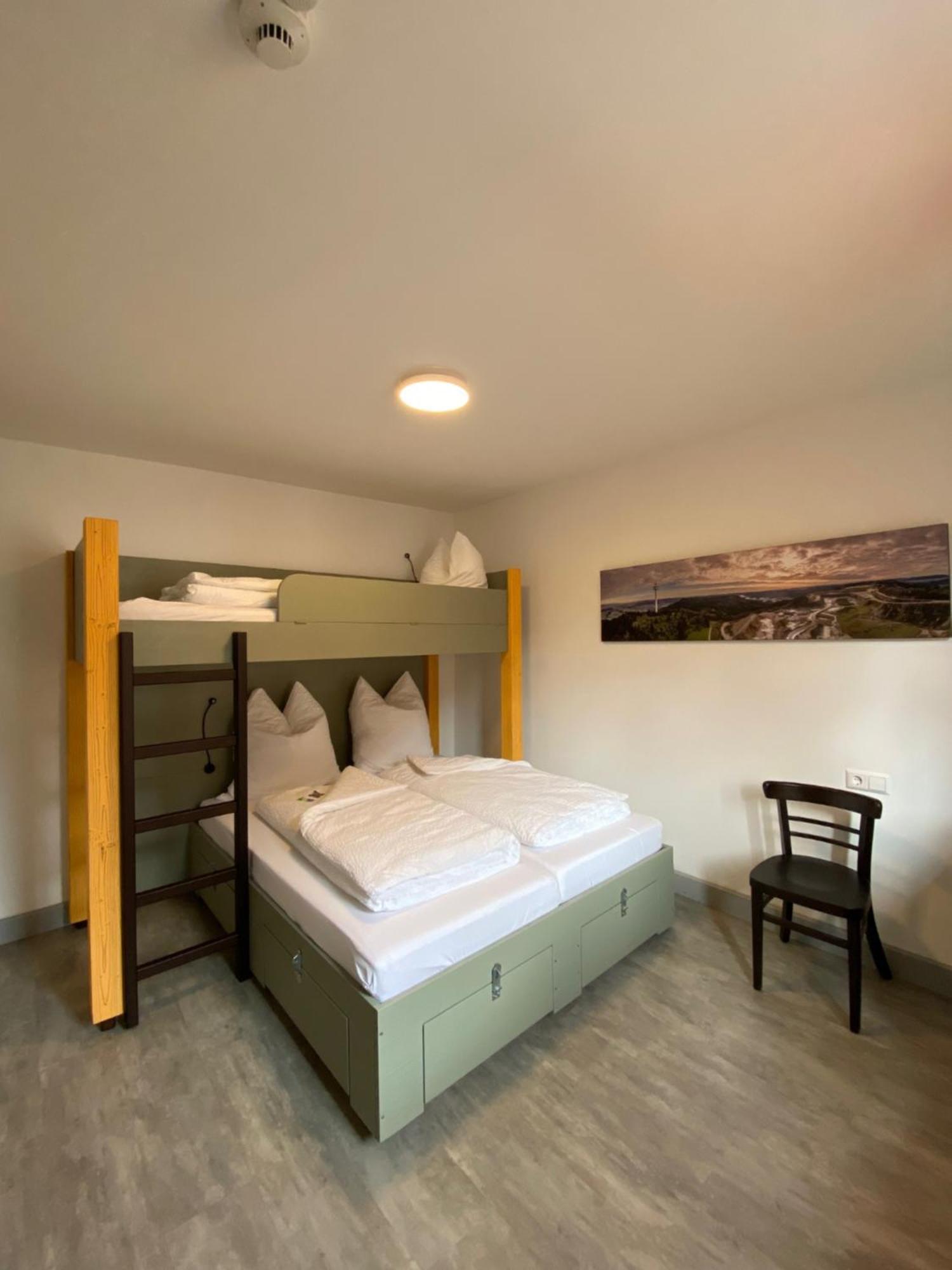 Hostel Балинген Экстерьер фото