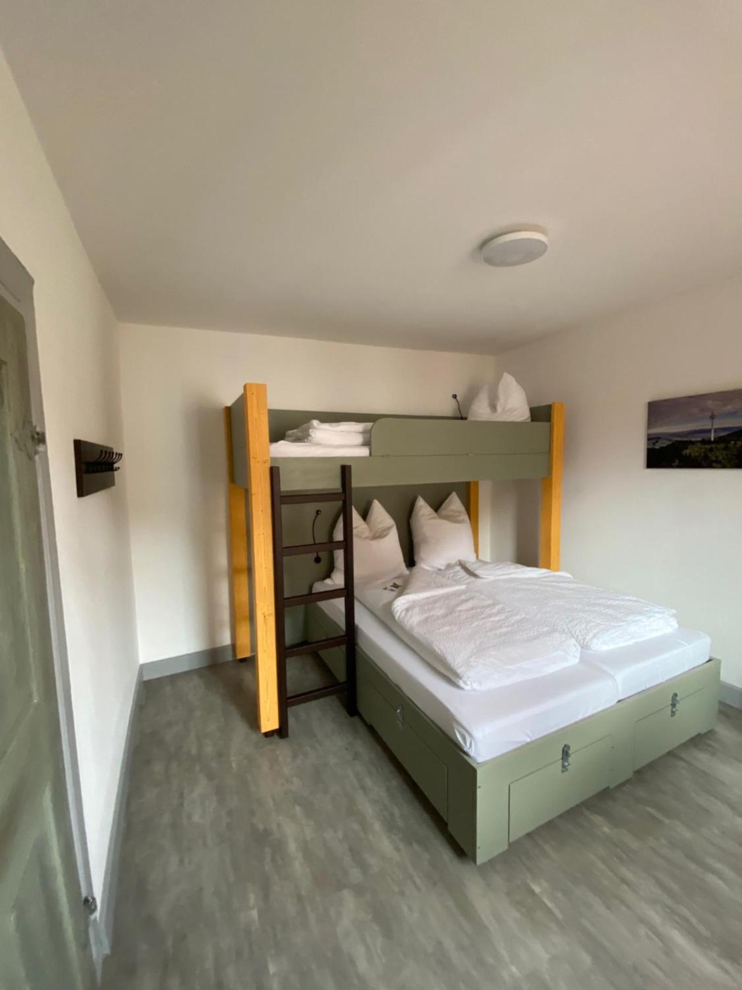 Hostel Балинген Экстерьер фото
