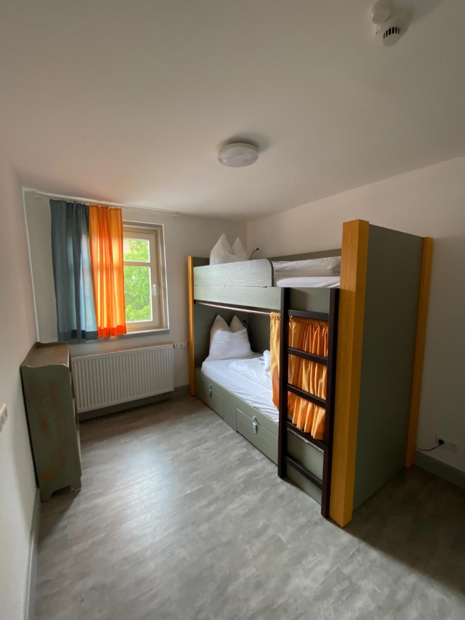 Hostel Балинген Экстерьер фото