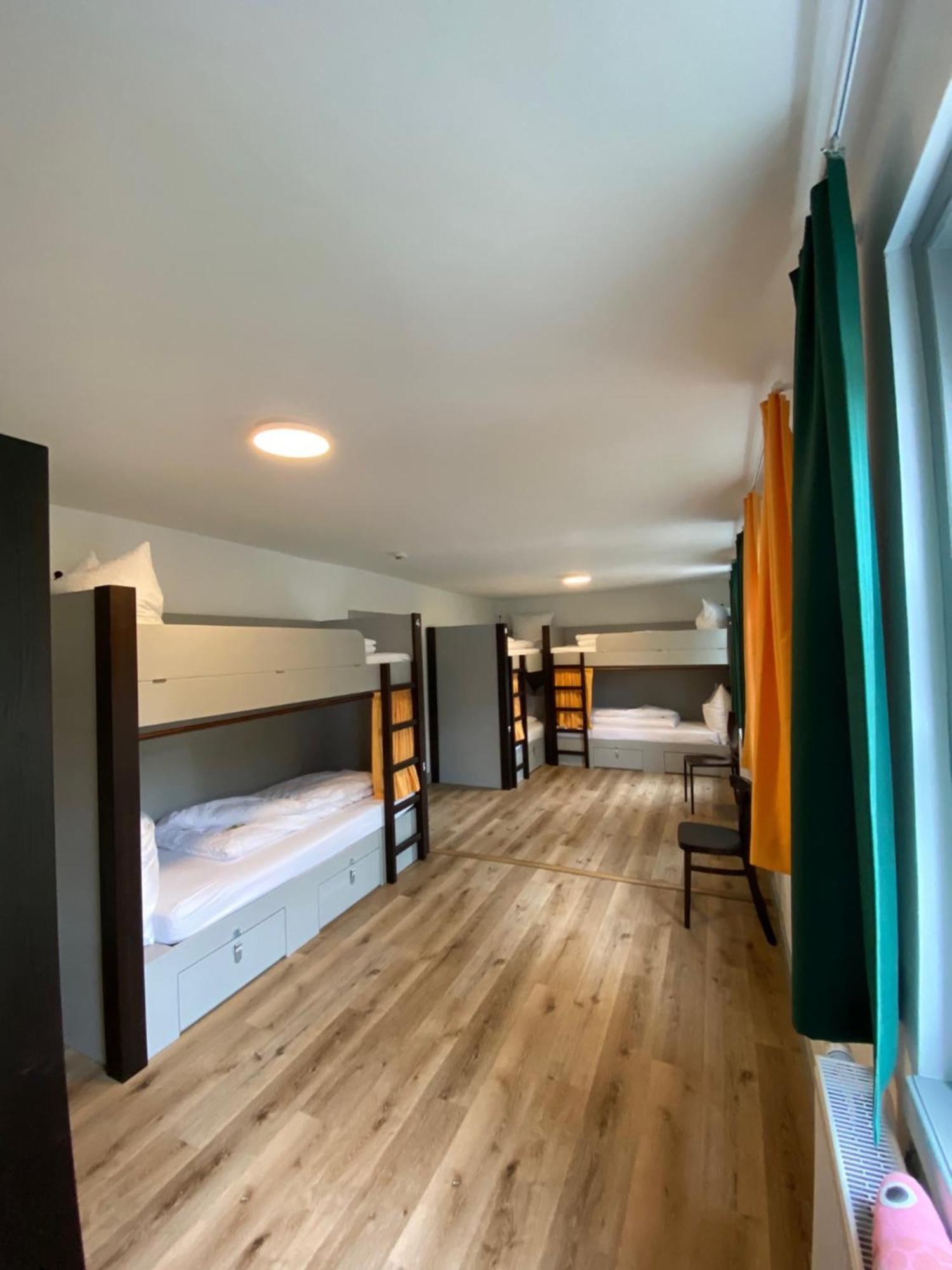 Hostel Балинген Экстерьер фото